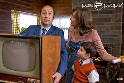 Dans ce film, il est le pre du jeune hros.