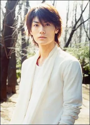 C'est un acteur. De qui s'agit-il ?