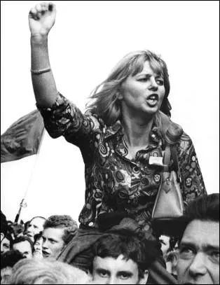 En quelle anne est n le Mouvement de Libration de la Femme (le MLF) ?