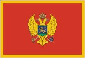 On devrait dire 'prends l'chelle, h, homme de couleur', et pas ... .