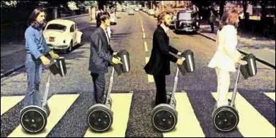 La mme image 40 ans plus tard. Sur quel objet se trouve ce groupe de rock ?