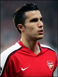 Qui est ce joueur, qui joue  Arsenal ?