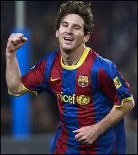 Qui est ce joueur, qui joue  Barcelone ?