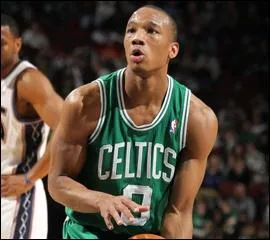 Qui est ce meneur des Celtics ?