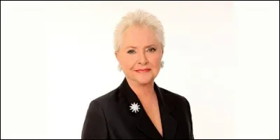 Comment s'appelle la mère des Frères Forester dans "Amour, Gloire et Beauté" ?