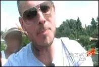 Qui est ce chanteur ?