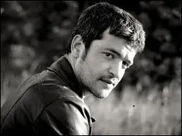 Qui est ce chanteur ?