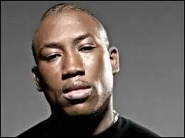 Qui est ce chanteur ?