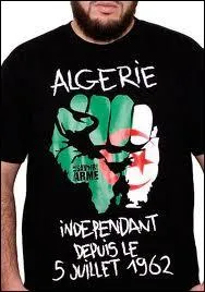 En 1954 c'est le dbut de l'insurrection en Algrie. Comment s'appelait l'organisation indpendandiste qui a dcid de mener une lutte arme contre l'occupant franais ?