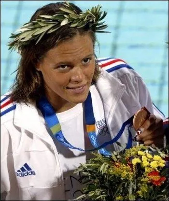 Durant quels Jeux olympiques Laure Manaudou a-t-elle eu sa médaille d'or en 400 m nage libre ?