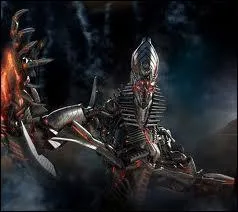 Je suis un dcepticon qui a son nom dans un des 3 Transformers.