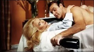 Quelle est la marque de champagne préférée de James Bond ?