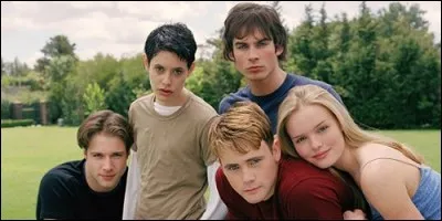 La série "Young American" est le spin-off d'une autre série. Laquelle est-ce ?