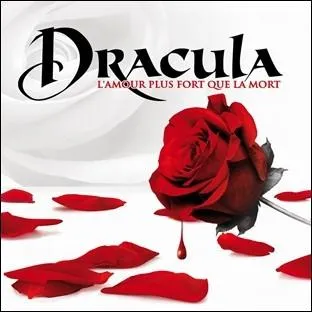 En septembre 2011, a t mis en scne le nouveau spectacle de Kamel Ouali : Dracula, l'amour plus fort que la mort . Quelle est la particularit de ce spectacle ?