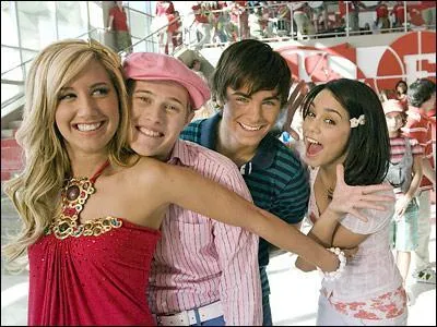 Quels sont les vrais prnoms des 4 acteurs principaux ?