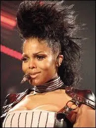 Superbe crinire,  qui appartient-elle ?