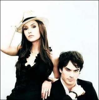 Comment s'appelle le pre biologique d'Elena ?