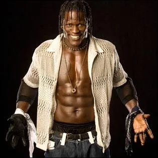 Et pour finir celle de R-Truth ?