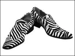 Minuit moins19 mn : LUI s'habille CLASSE ! ... Les ftes de Nouvel An mlangent traditions paiennes et religieuses. Pourquoi Saint Sylvestre fut-il choisi ?