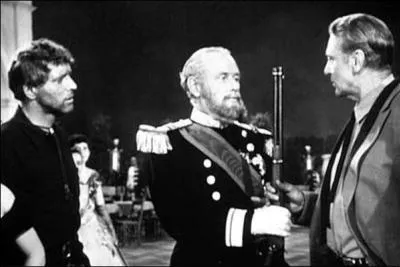 Quel gnral dirige les troupes ennemies de l'empereur Maximilien ?