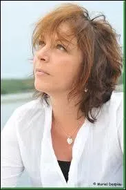 Une petite franaise de Metz, qui nous a chant 'Body Physical' et 'Insomnies' !