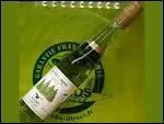 Quelle est cette liqueur d'une jolie couleur verte fabrique en Franche-Comt ?