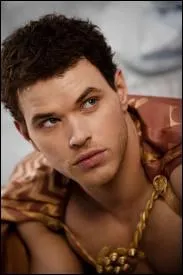 Dans quoi a jou Kellan Lutz ?