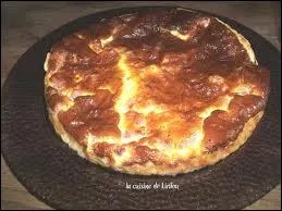 Quel ingrdient ne trouve-t-on pas dans la vritable quiche lorraine ?