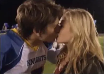 O s'embrassent-ils  la fin ?