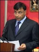 Il fait fortune grce  la sidrurgie. Il est plus connu pour son sens des affaires que pour sa sensibilit sociale (dlocalisations, licenciements, etc. ). Qui est cet industriel indien ?