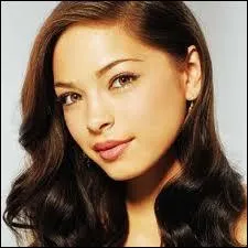 Comment se nomme la fille dont Clark a toujours t amoureux ?