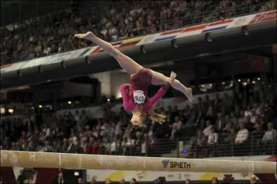 A quelle preuve participe cette championne du Monde russe ge de 16 ans ?