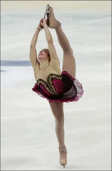 Qui a eu le'ISU Grand Prix of Figure Skating 2010-2011 cup of Russia' ?