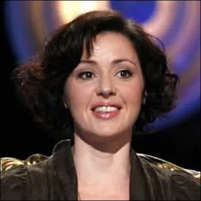 Comment Tina Arena disait-elle s'appeler dans une chanson de 2006 ?