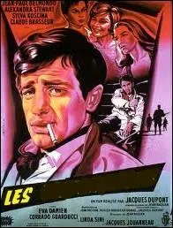 Reporter-photographe dans ce film de 1960 : Les ... ...
