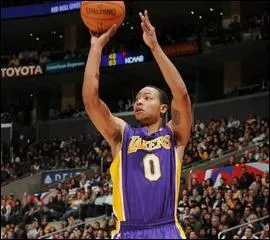 Qui est cet arrière rookie des Lakers ?