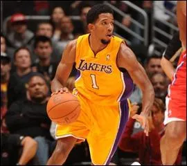 Qui est ce meneur rookie des Lakers ?