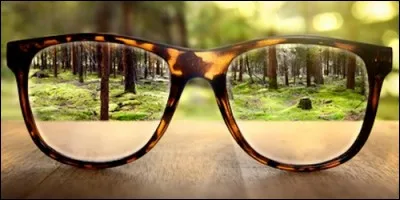 Lequel de ces mots correspond à la difficulté à voir de loin ?