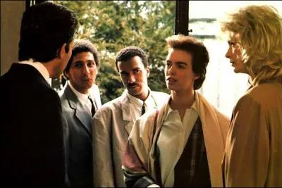 Sorti en 1987 il y a dans le titre ... .