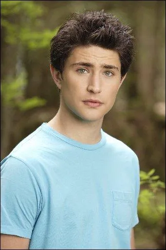 Qui est l'acteur de 'Kyle XY' ?
