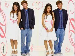 Dans quel film s'embrassent Troy & Gabriella ?