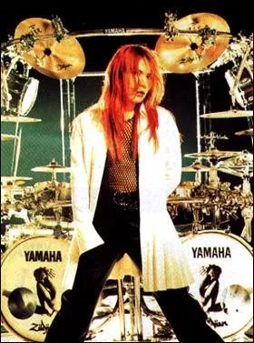 Qui est le bassiste ?