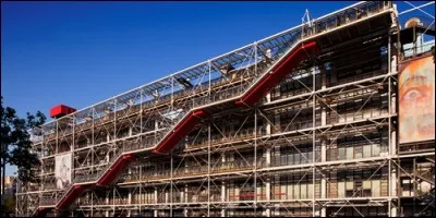 À l'initiative de quel président, le centre Beaubourg a-t-il été créé ?