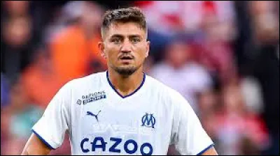 Dans quel club anglais Cengiz Under a-t-il joué lors de la saison 2020-2021 ?