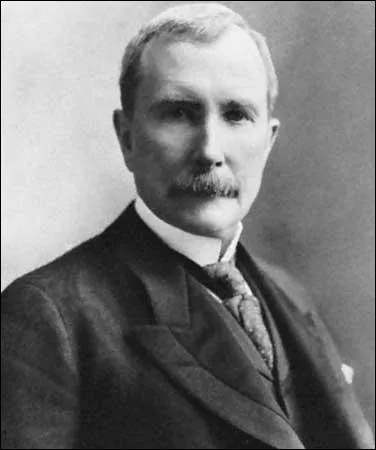 Industriel amricain, n le 8 juillet 1839, qui a fait fortune dans le ptrole et qui est considr comme l'homme le plus riche de tous les temps.