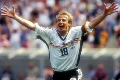 Il a fait les beaux jours en Principaut�, il s'agit de ...