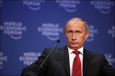 Comment s'appelle le parti de Vladimir Poutine, qui a remporté les élections législatives du 4 décembre en Russie, malgré des soupçons de fraude ?