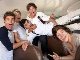 Quel membre a des origines pakistanaises par son pre ?