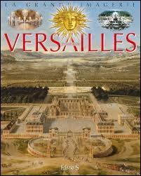 En 1682, le château de Versailles devient la résidence royale. Avant sa construction, dans quel palais parisien le roi vivait-il entouré de sa cour ?