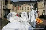 Cette ville situe au confluent de la Meurthe et de la Moselotte est clbre pour son carnaval vnitien depuis 1996.